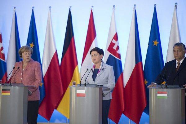 Merkel, Szydlo, Orban // (cc) P. Tracz / KPRM [Öffentliche Domäne] / Flickr